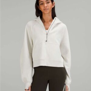 Lululemon Scuba Oversized Half-Zip Hoodie
Bone (First Release) XS/S